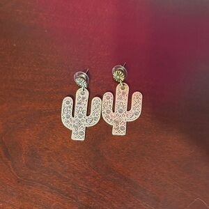 Faux Cactus Patterned Earrings